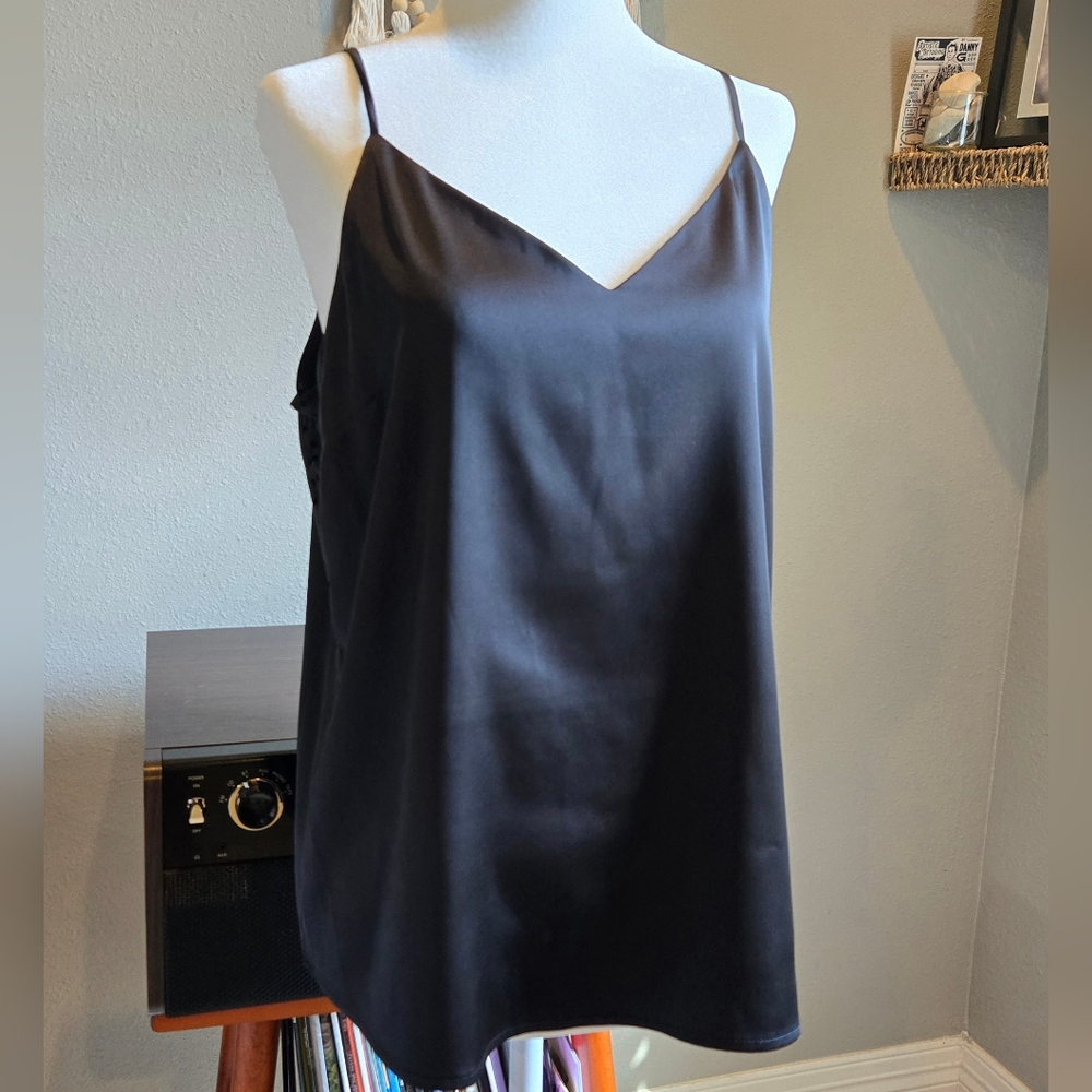 NWT, size M, black camisole, adjustable